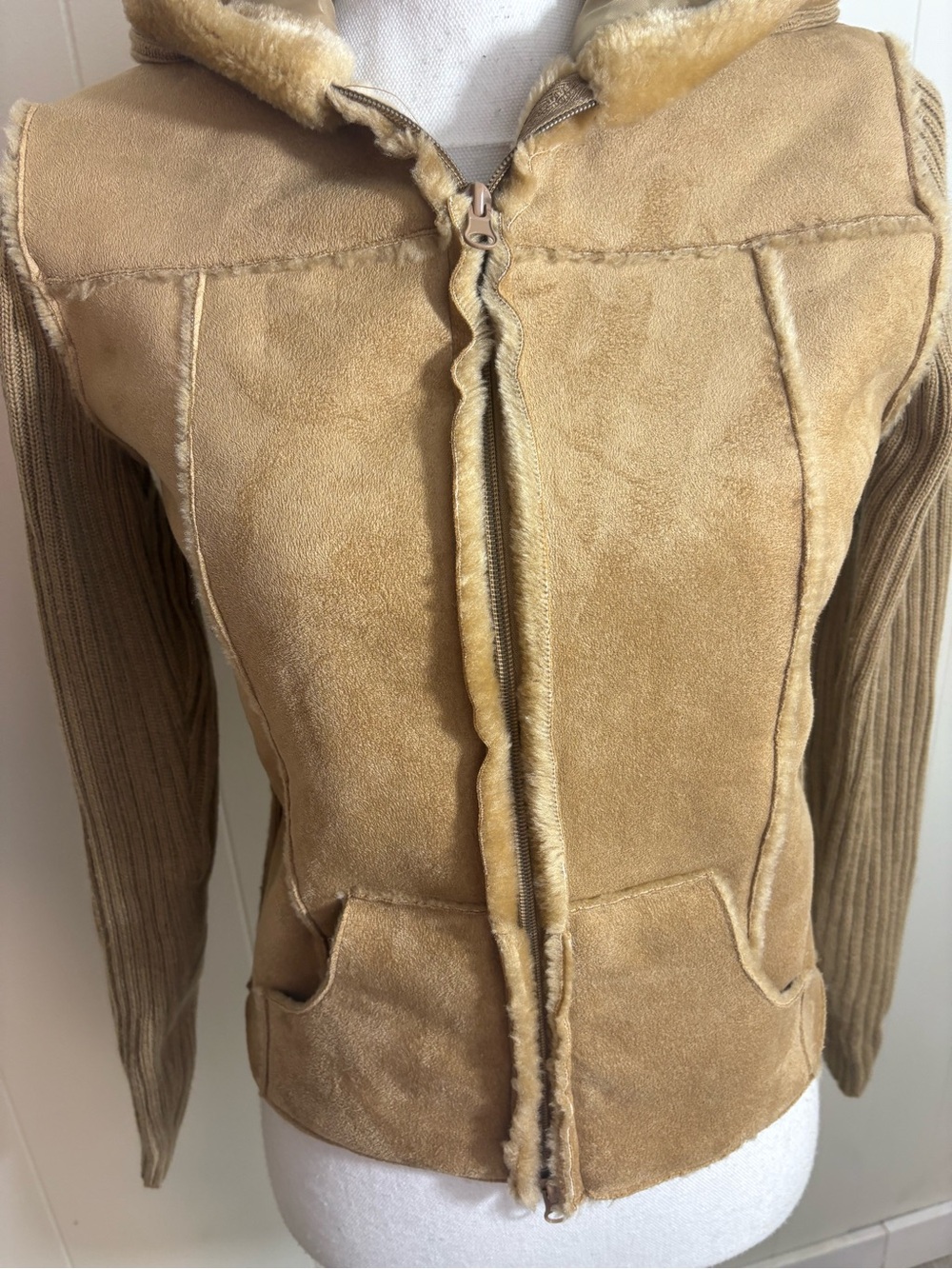Vintage Say What? Women's Hooded Teddy Sweater Jacket in Tan - Picture 7 of 9